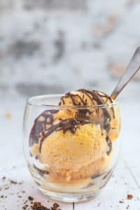 Proteiinipitoinen appelsiinijääjogurtti herkuttelijalle_2