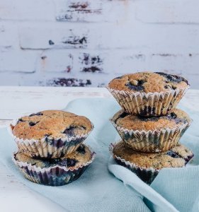 Kevyemmät mustikka muffinssit